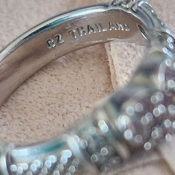 Judith Ripka Sterling Silver, Pink Sapphires, Heart Ring, Size 7, preloved - Picture 7 of 7